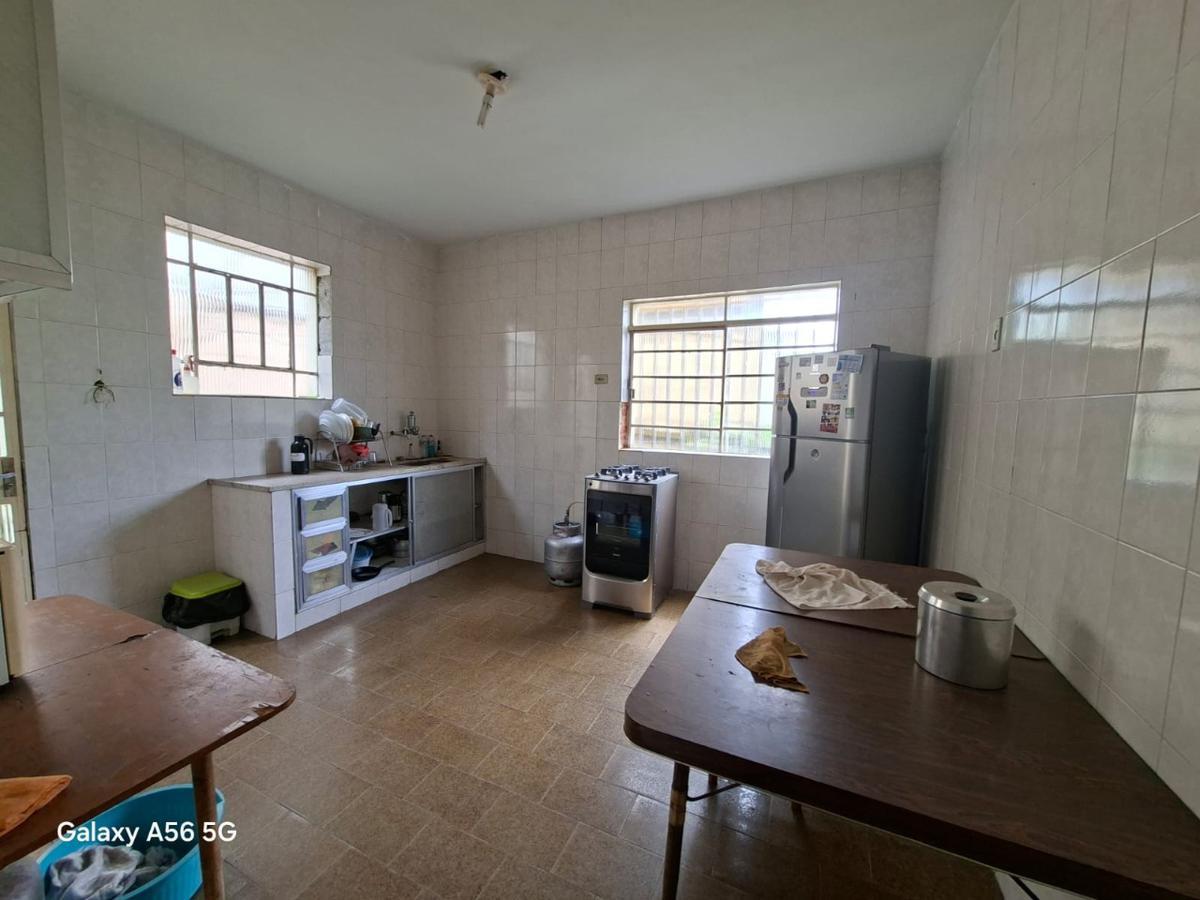 Casa, Esplanada, 4 Quartos, 2 Vagas, 1 Suíte
