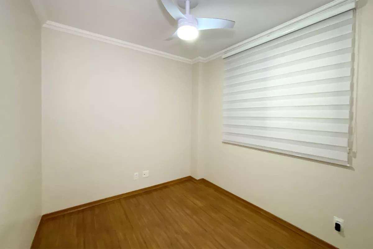 Apartamento, Sagrada Família, 4 Quartos, 2 Vagas, 1 Suíte