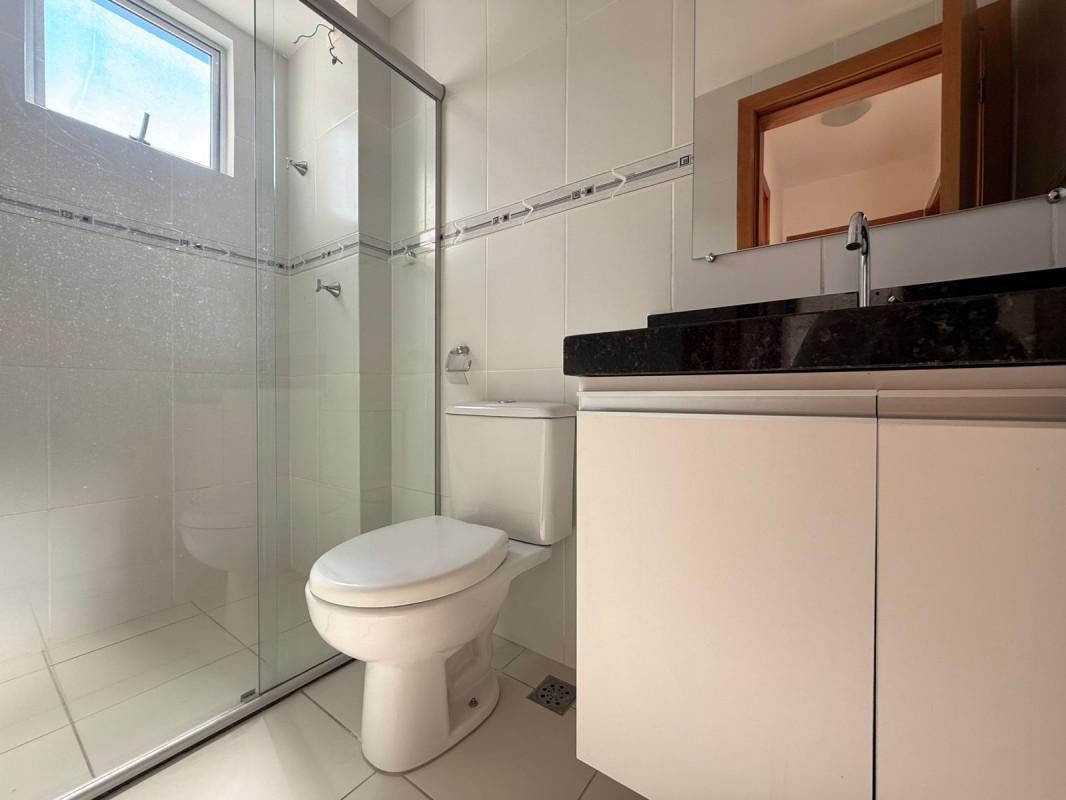 Apartamento, Sagrada Família, 3 Quartos, 2 Vagas, 1 Suíte