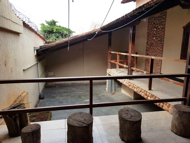 Casa, Santa Inês, 5 Quartos, 3 Vagas, 1 Suíte