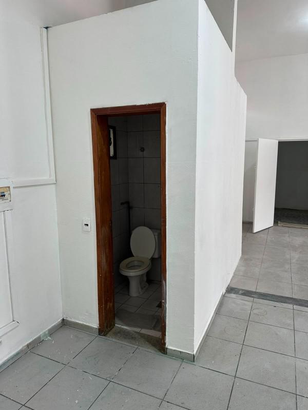 Andar, Santa Terezinha, 0 Quarto, 3 Vagas