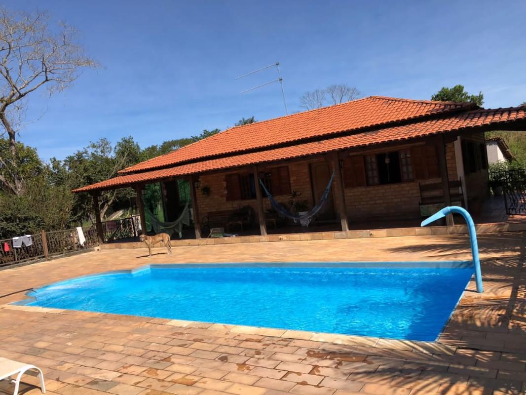 Fazenda, Centro, 4 Quartos, 0 Vaga