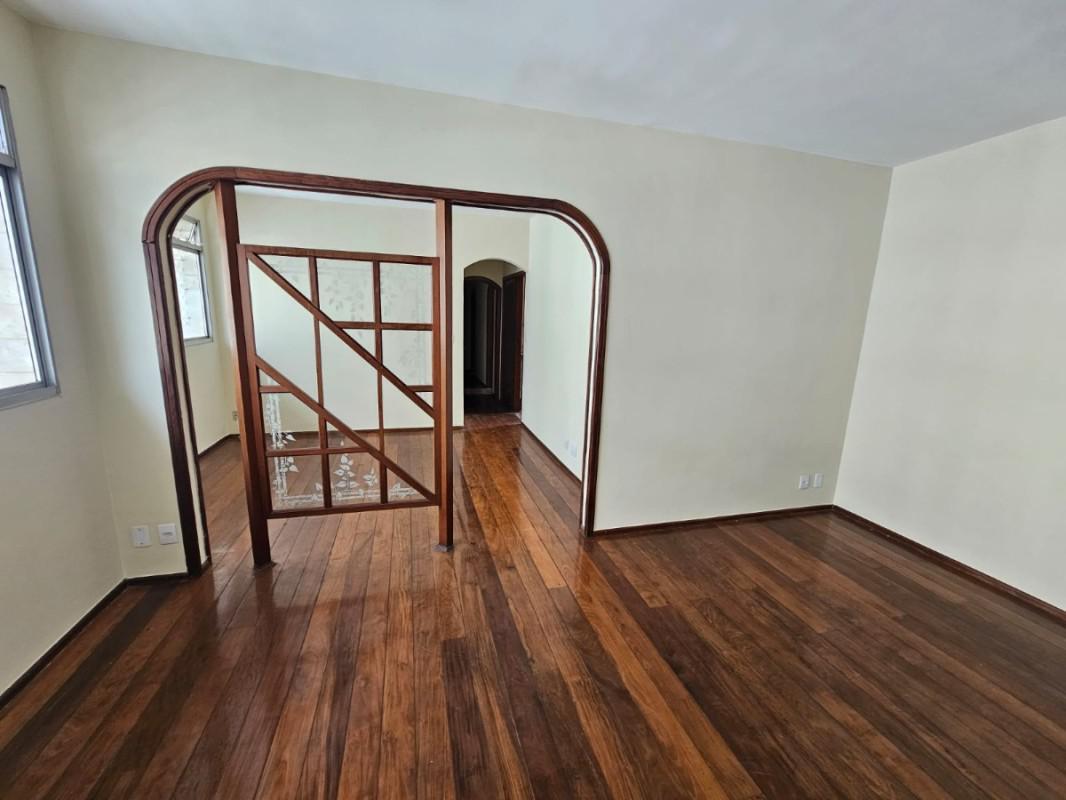 Apartamento, Savassi, 4 Quartos, 2 Vagas, 1 Suíte