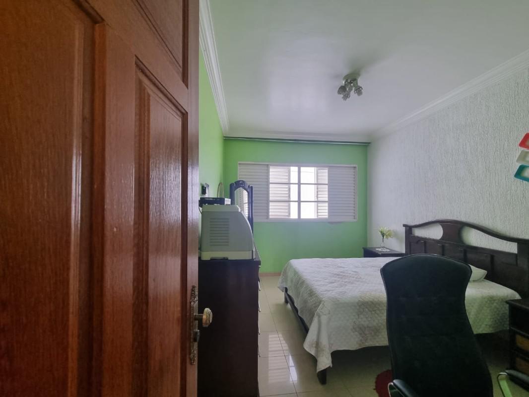 Casa, Jardim Riacho das Pedras, 4 Quartos, 8 Vagas, 2 Suítes