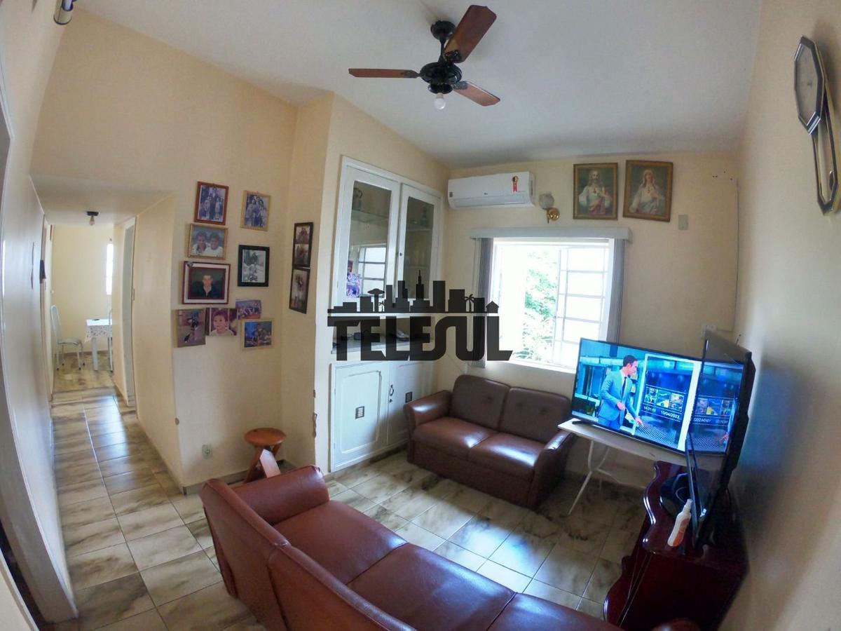 Casa, Centro, 6 Quartos, 2 Vagas