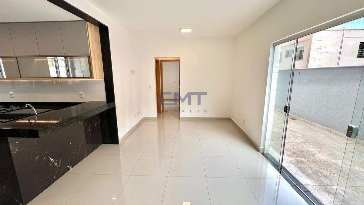 Apartamento, Vila Paris, 2 Quartos, 2 Vagas, 2 Suítes
