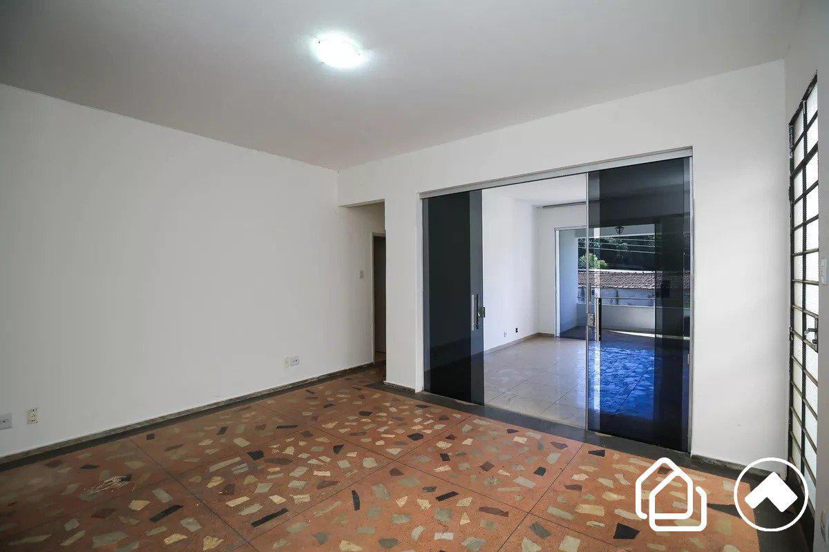 Casa, Carlos Prates, 4 Quartos, 2 Vagas