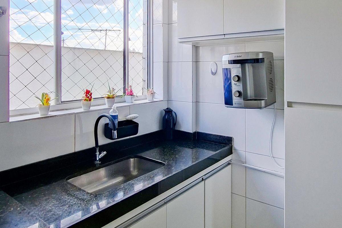 Apartamento, Sagrada Família, 3 Quartos, 2 Vagas, 2 Suítes