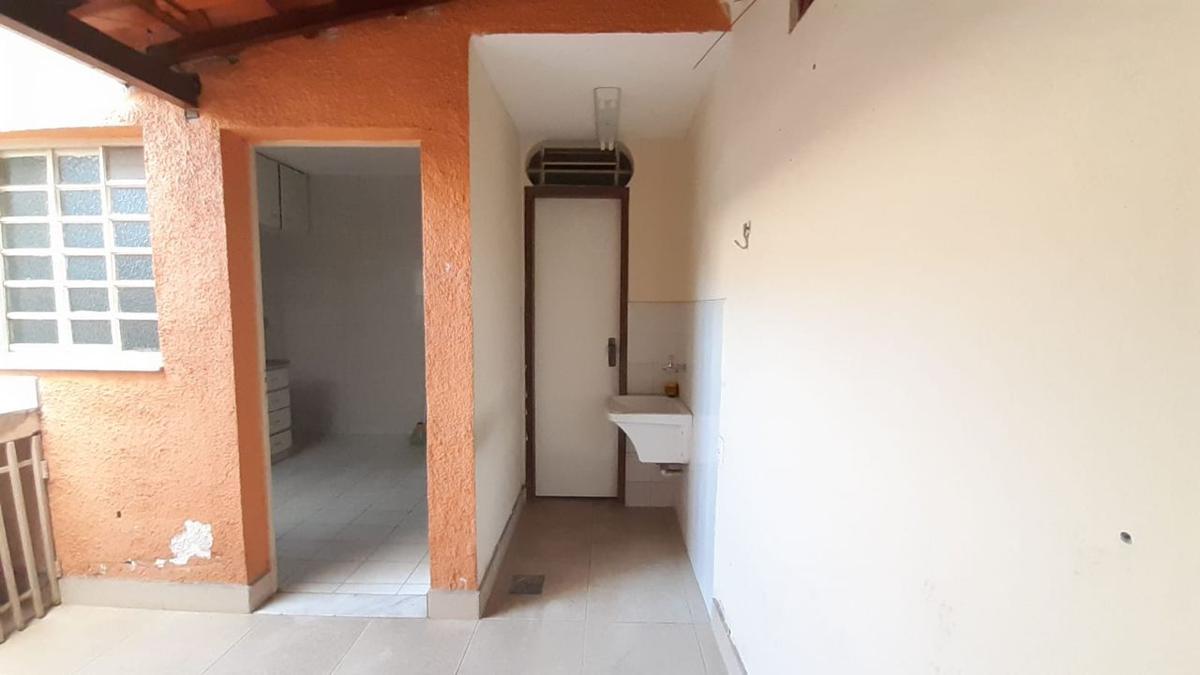 Casa, Aeroporto, 2 Quartos, 0 Vaga