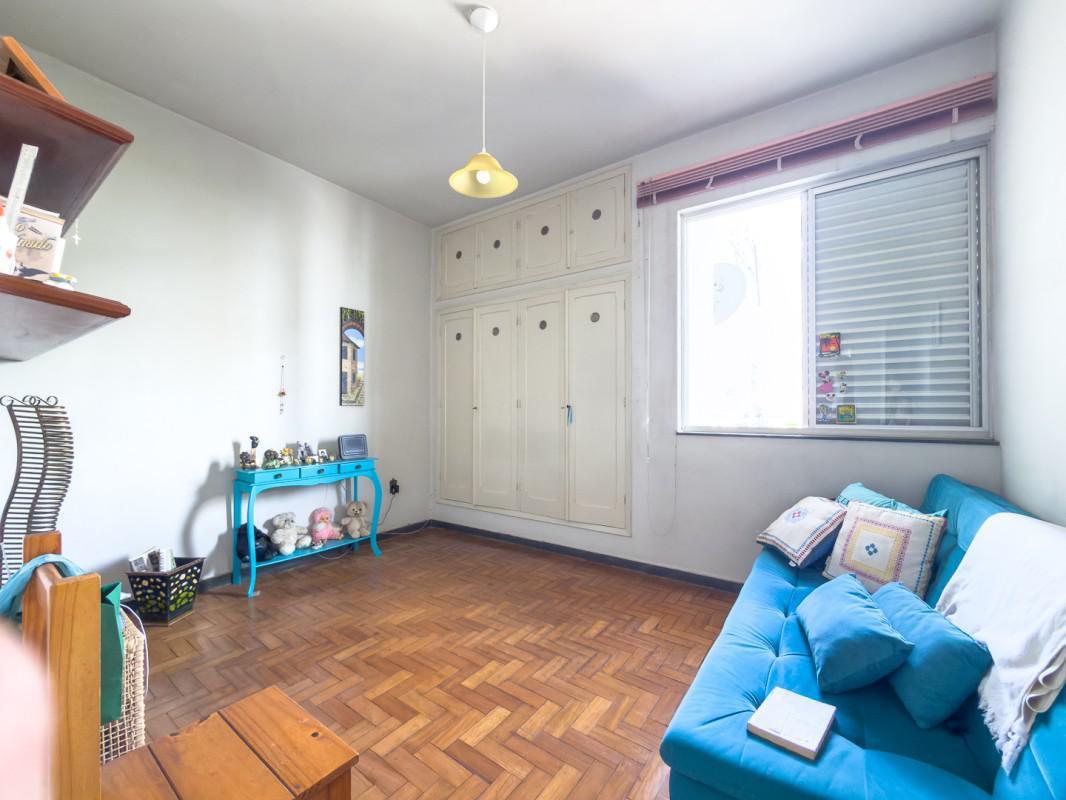 Apartamento, Floresta, 2 Quartos, 0 Vaga