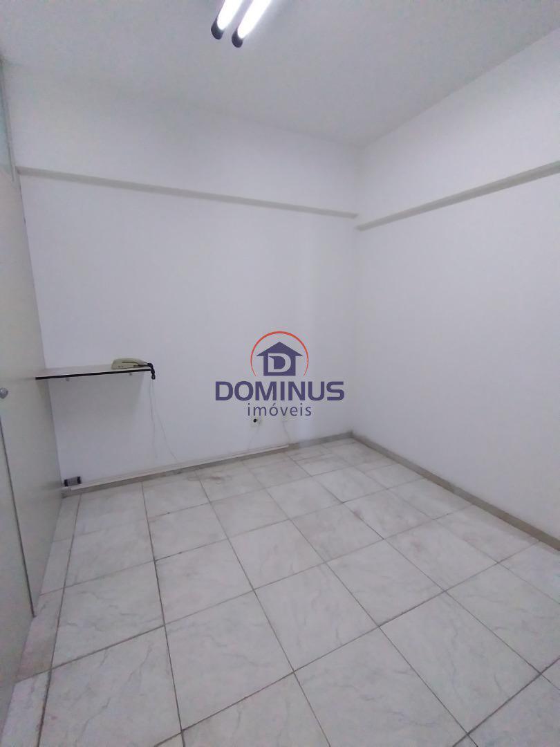 Galpão, Funcionários, 0 Quarto, 0 Vaga