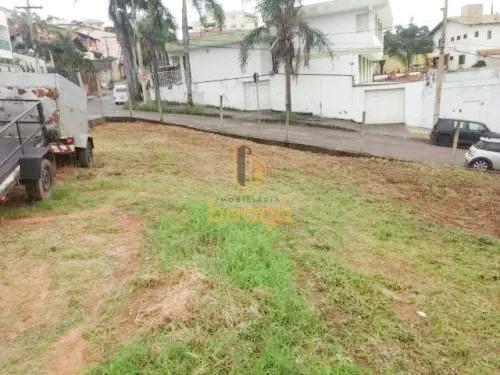 Lote, Álvaro Camargos, 0 Quarto, 0 Vaga