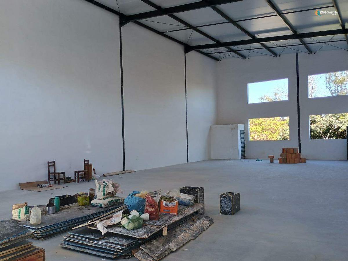 Galpão, Itapoã, 0 Quarto, 0 Vaga