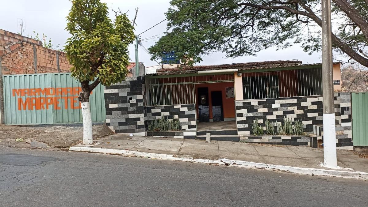 Lote, Providência, 0 Quarto, 0 Vaga