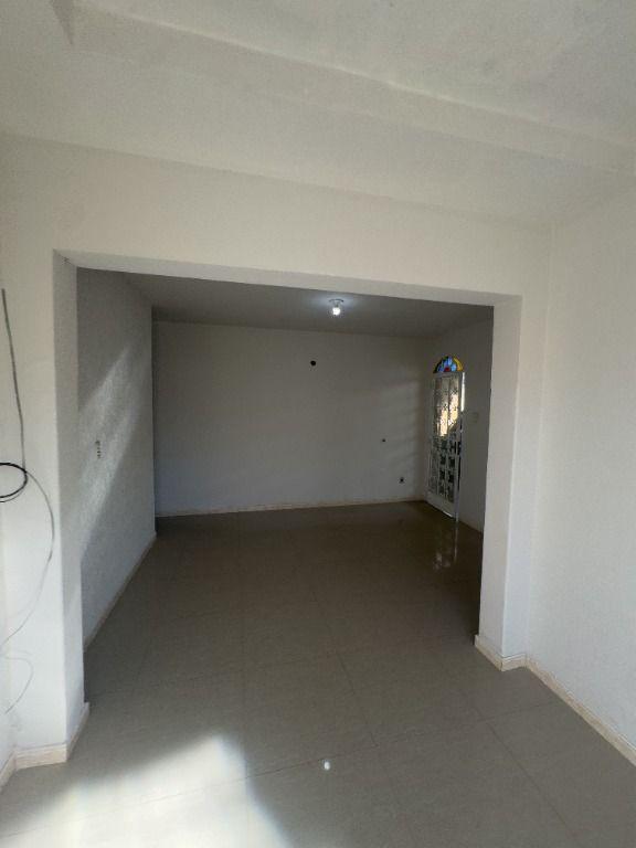 Casa, Itacolomi, 3 Quartos, 2 Vagas, 1 Suíte
