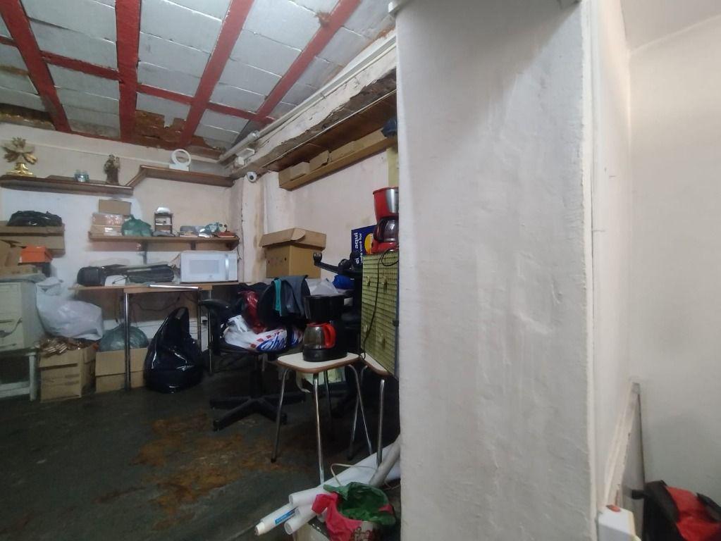 Andar, Centro, 0 Quarto, 0 Vaga