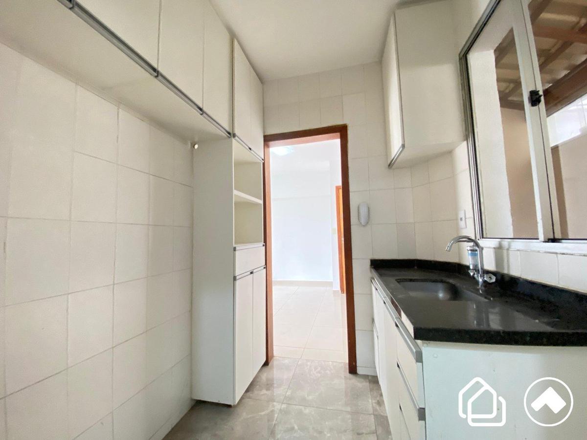 Apartamento, Palmeiras, 2 Quartos, 2 Vagas, 1 Suíte