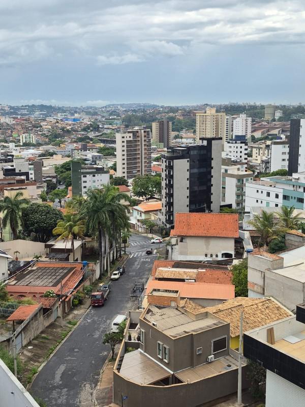 Cobertura, Barreiro, 3 Quartos, 2 Vagas, 1 Suíte