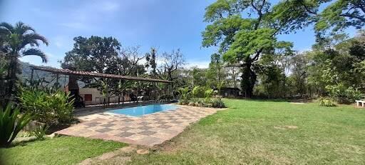Fazenda, Limoeiro, 3 Quartos, 15 Vagas, 1 Suíte