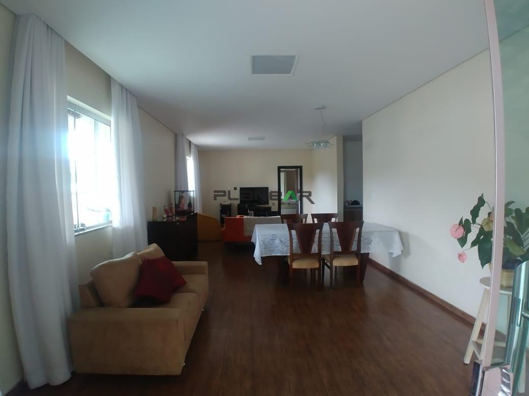 Casa, Glória, 4 Quartos, 4 Vagas, 1 Suíte