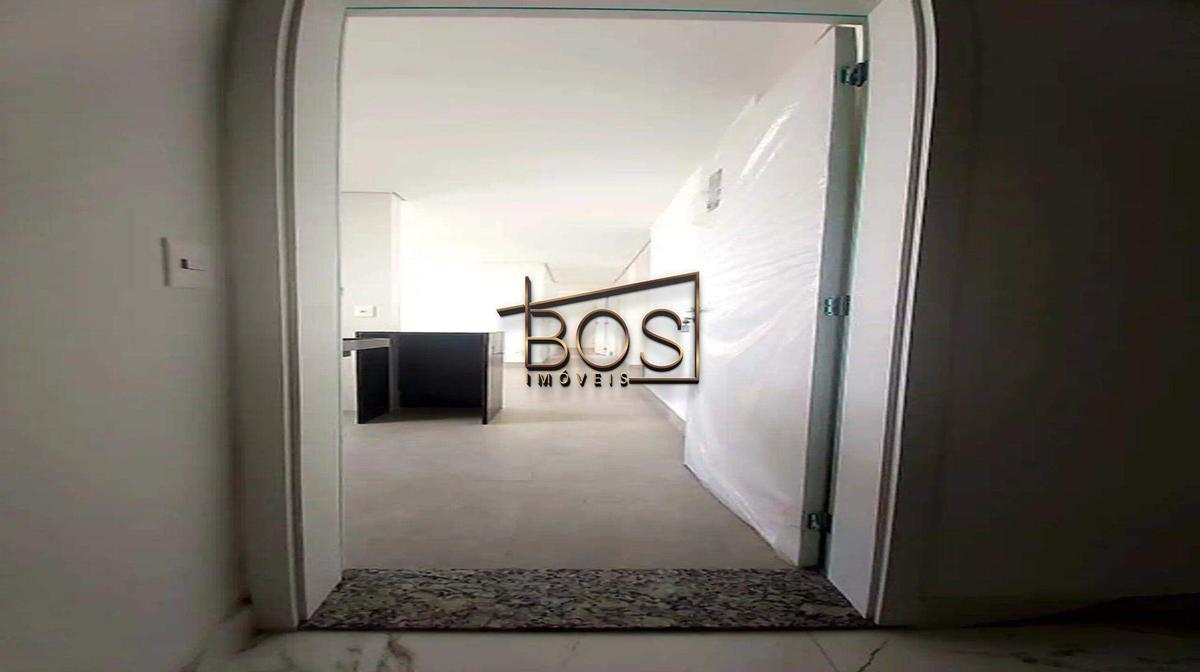 Apartamento, Sagrada Família, 3 Quartos, 2 Vagas, 1 Suíte