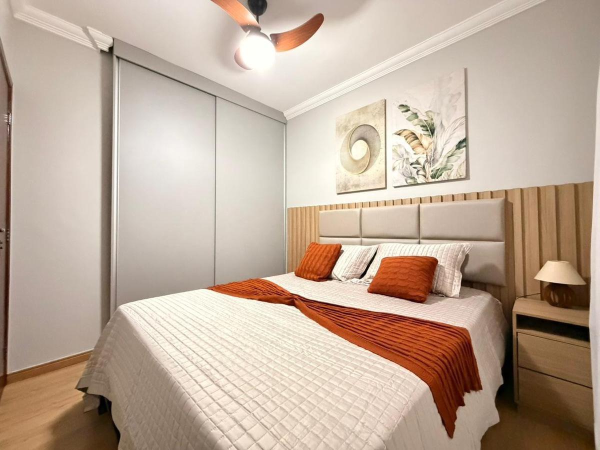 Apartamento, Santa Mônica, 2 Quartos, 1 Vaga