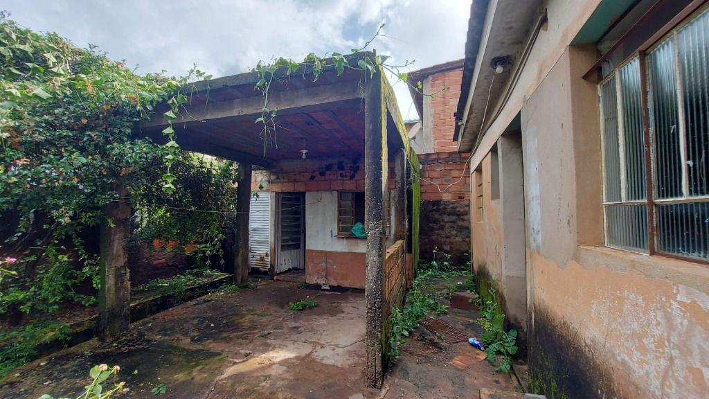 Casa, Siderúrgica, 3 Quartos, 0 Vaga