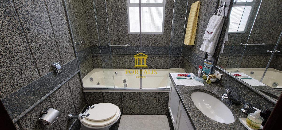 Apartamento, Lourdes, 4 Quartos, 2 Vagas, 1 Suíte