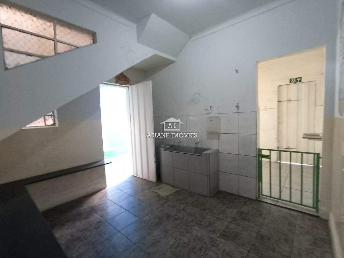 Casa Comercial, Centro, 0 Quarto, 0 Vaga
