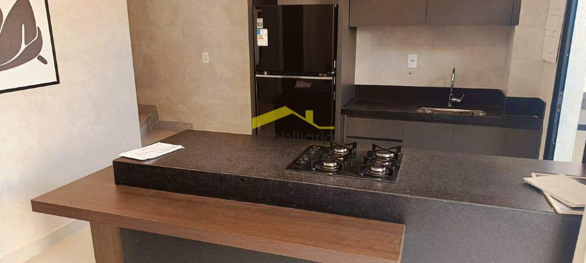 Casa, Buritis, 2 Quartos, 2 Vagas, 2 Suítes