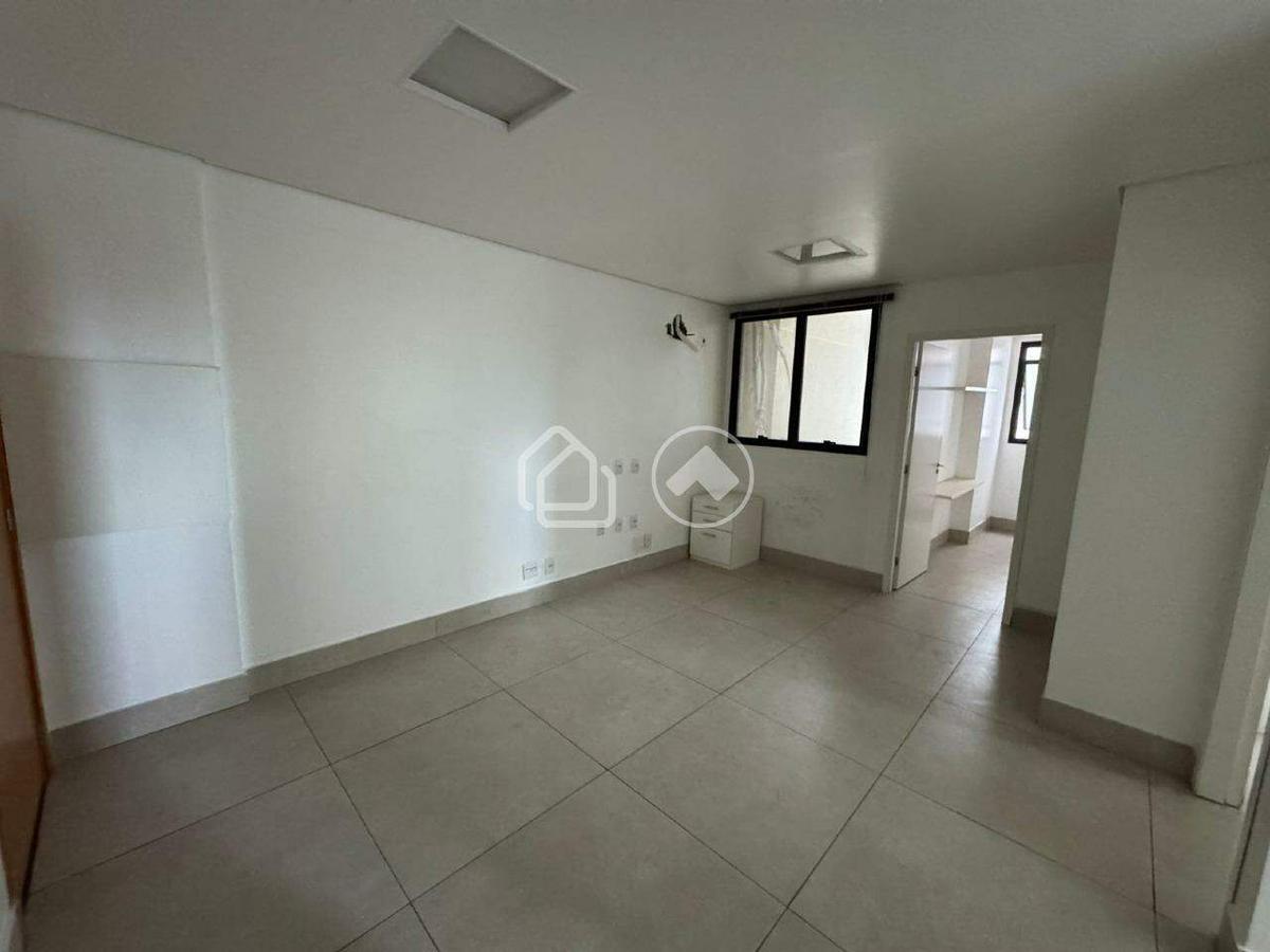 Sala, Estoril, 1 Vaga