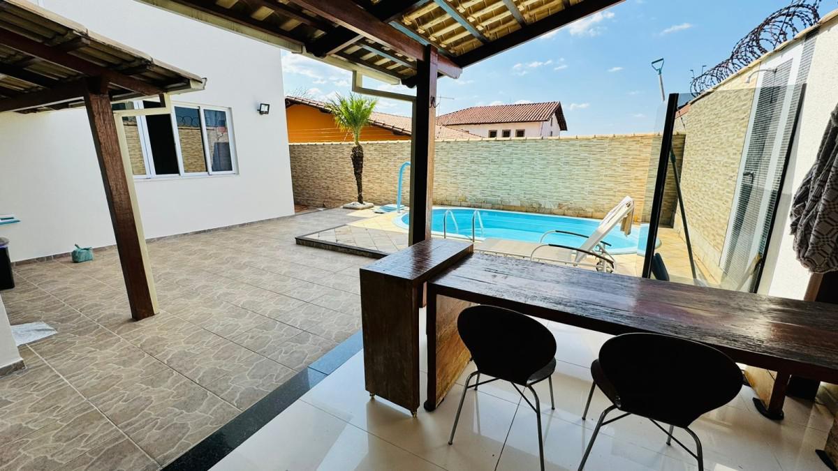 Casa, Espírito Santo, 4 Quartos, 4 Vagas, 3 Suítes