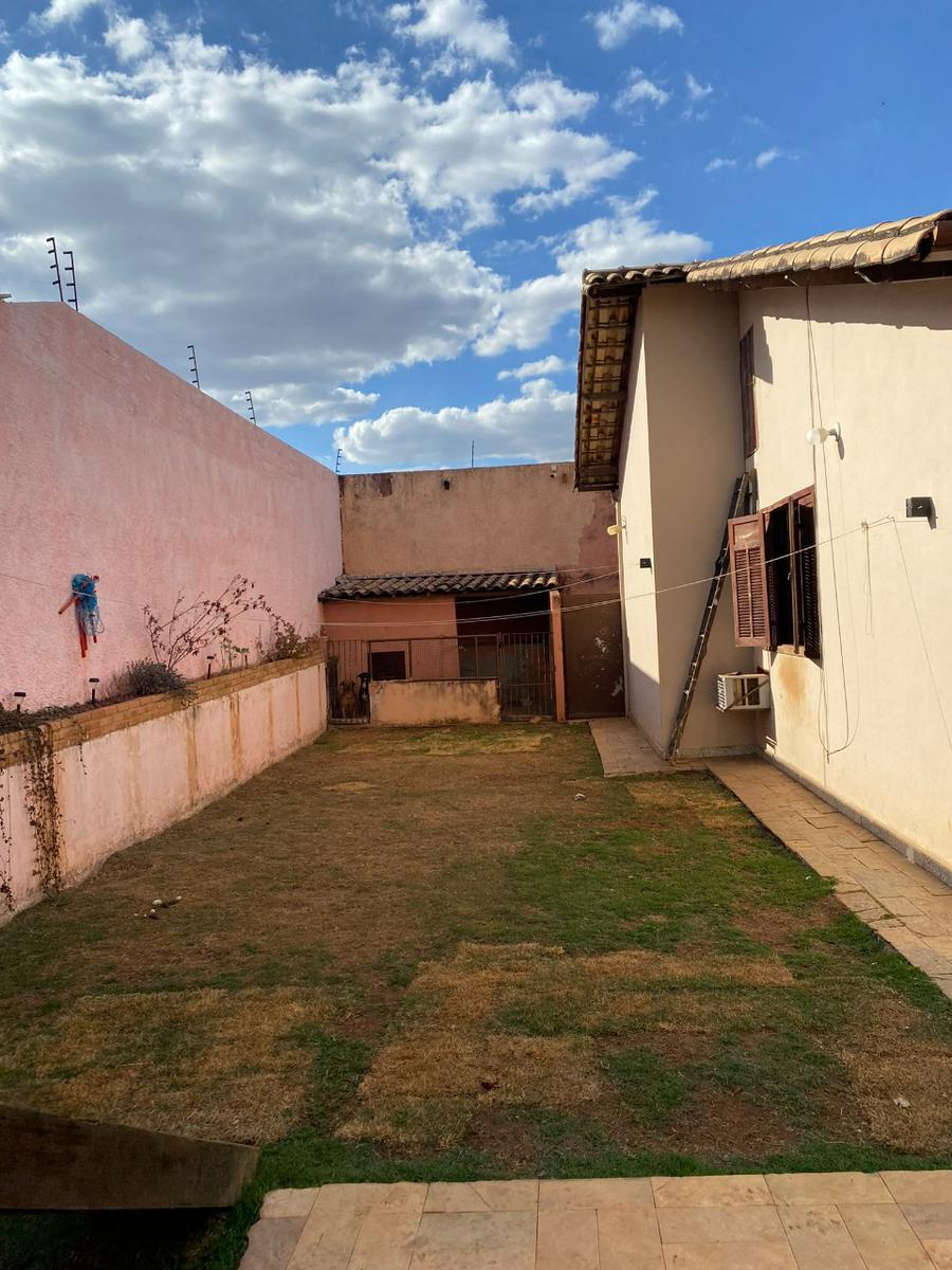 Casa, Braúnas, 3 Quartos, 7 Vagas, 3 Suítes