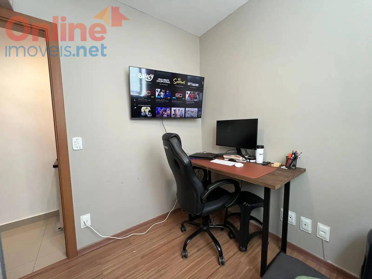 Apartamento, Sagrada Família, 2 Quartos, 0 Vaga, 0 Suíte