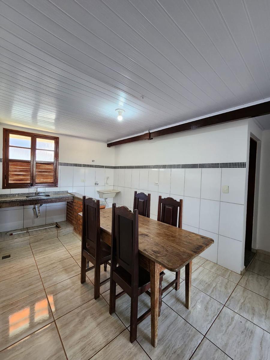 Casa, Centro, 3 Quartos, 0 Vaga