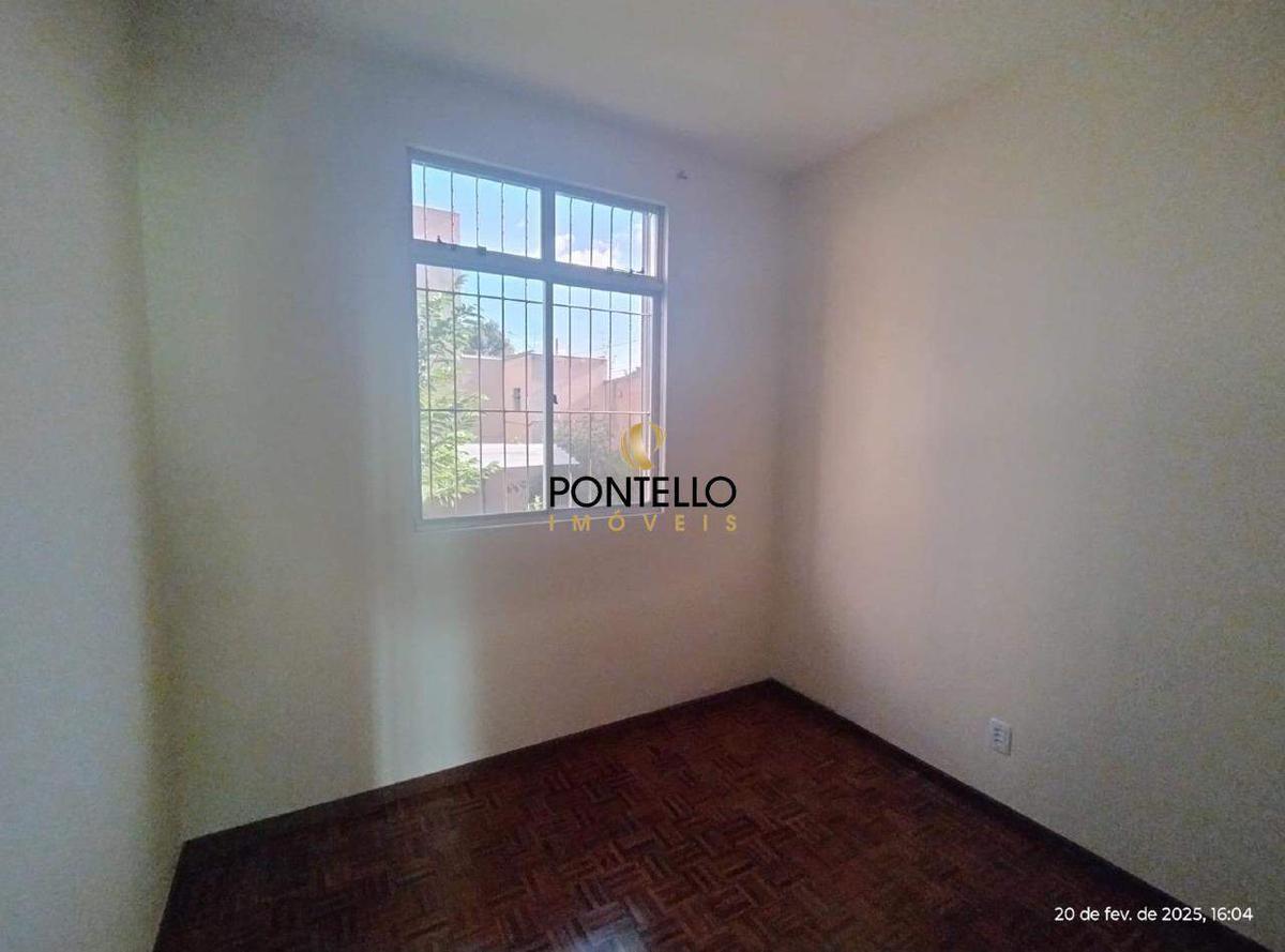 Apartamento, Santa Rita de Cássia, 2 Quartos, 1 Vaga