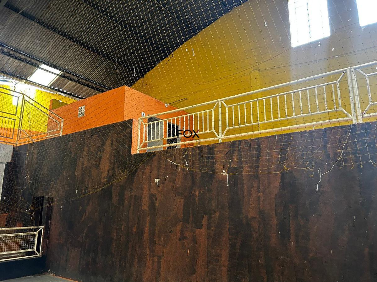 Prédio, Sagrada Família, 0 Quarto, 0 Vaga