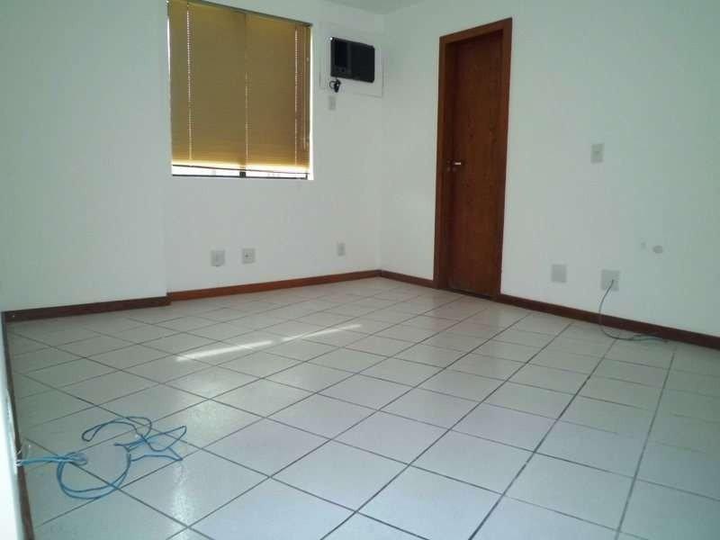 Sala, Serra, 0 Quarto, 0 Vaga