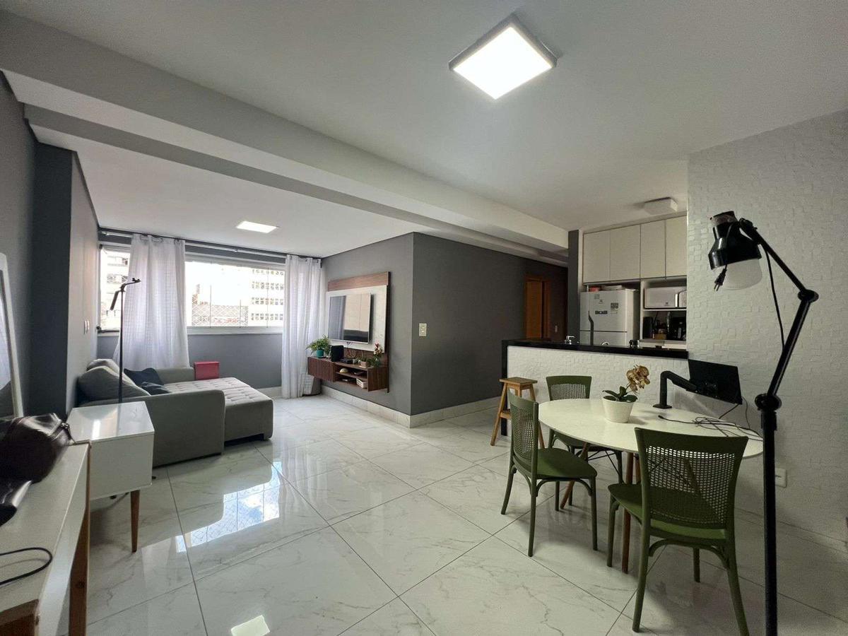 Apartamento, Centro, 2 Quartos, 2 Vagas, 1 Suíte