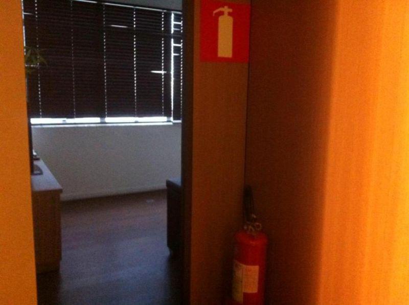 Andar, Estoril, 0 Quarto, 2 Vagas