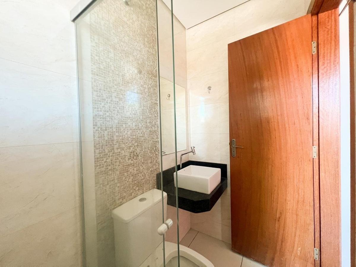 Casa, Santa Terezinha, 2 Quartos, 1 Vaga, 1 Suíte