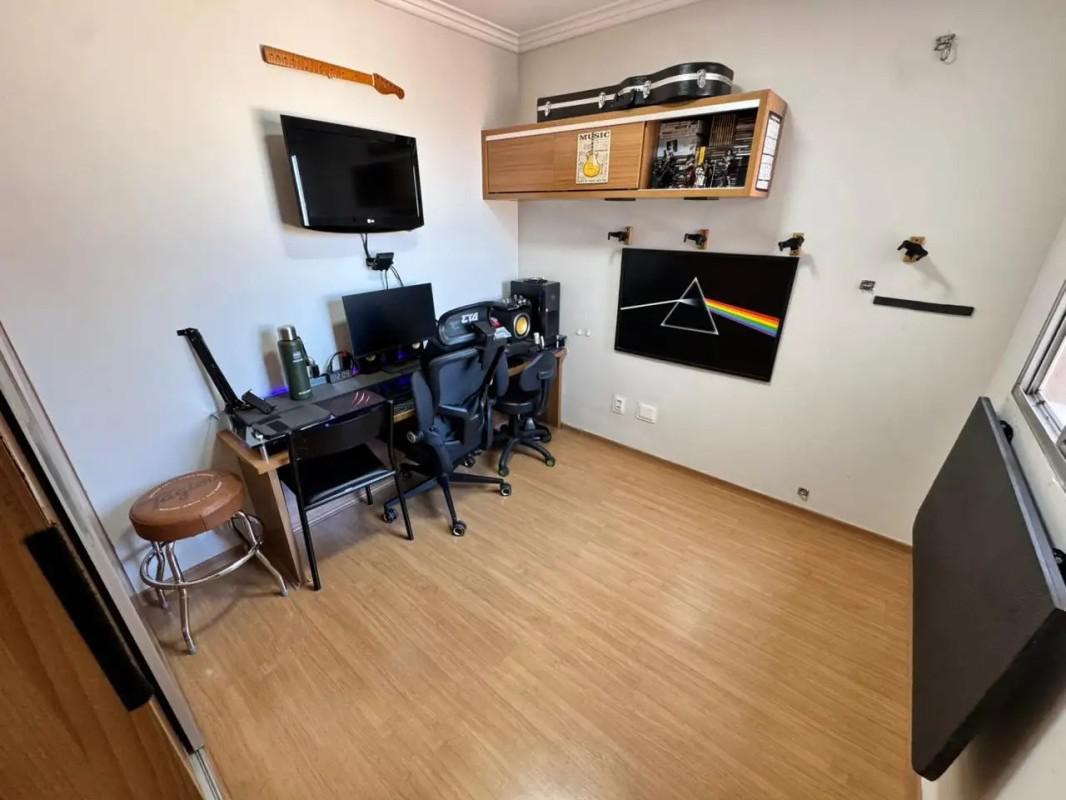 Apartamento, Sagrada Família, 3 Quartos, 2 Vagas, 1 Suíte