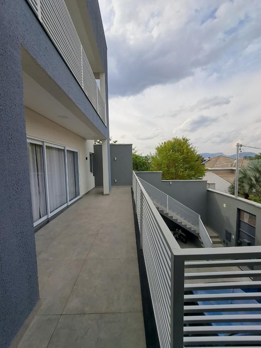 Casa, Centro, 4 Quartos, 3 Vagas, 1 Suíte