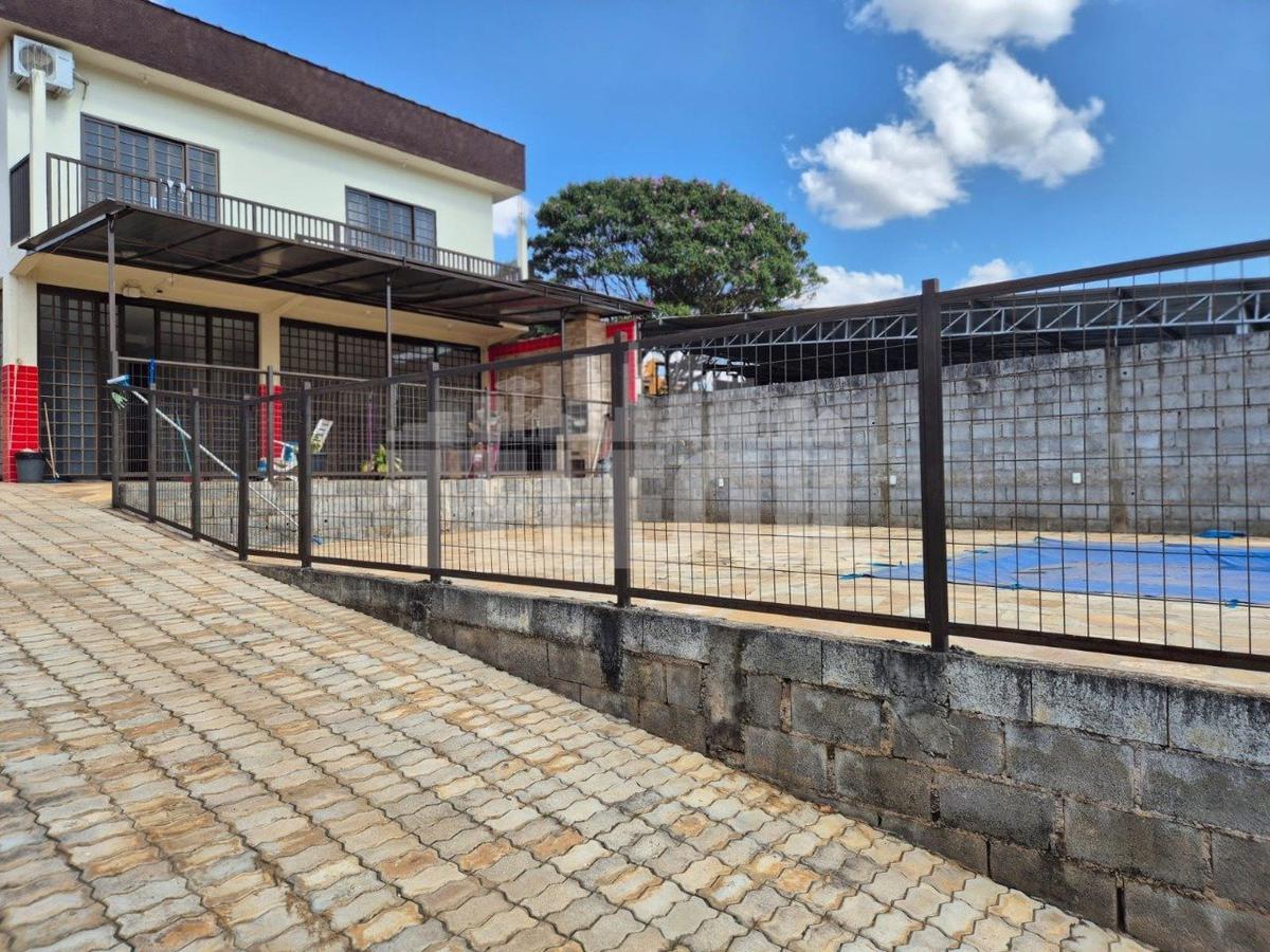 Fazenda, Santana, 3 Quartos, 12 Vagas, 1 Suíte