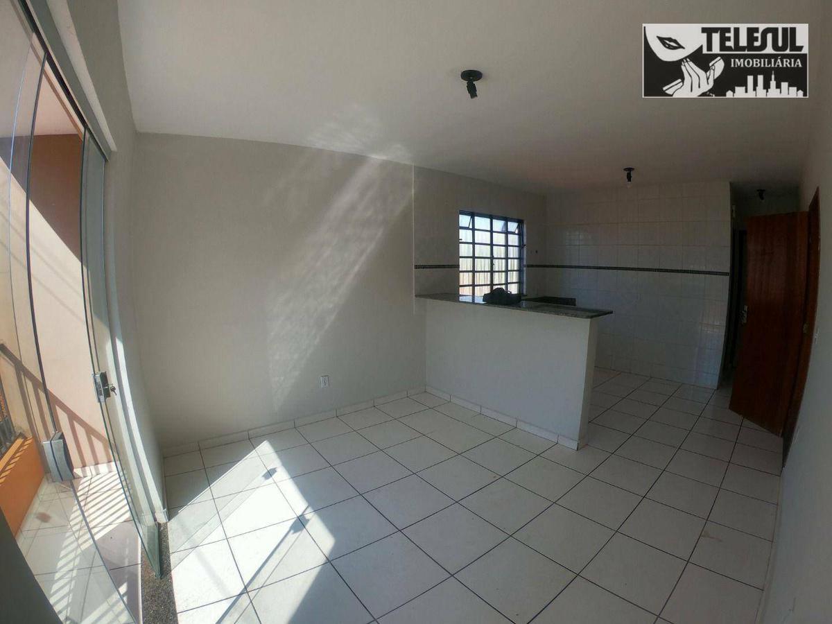 Casa, Centro, 1 Quarto, 0 Vaga