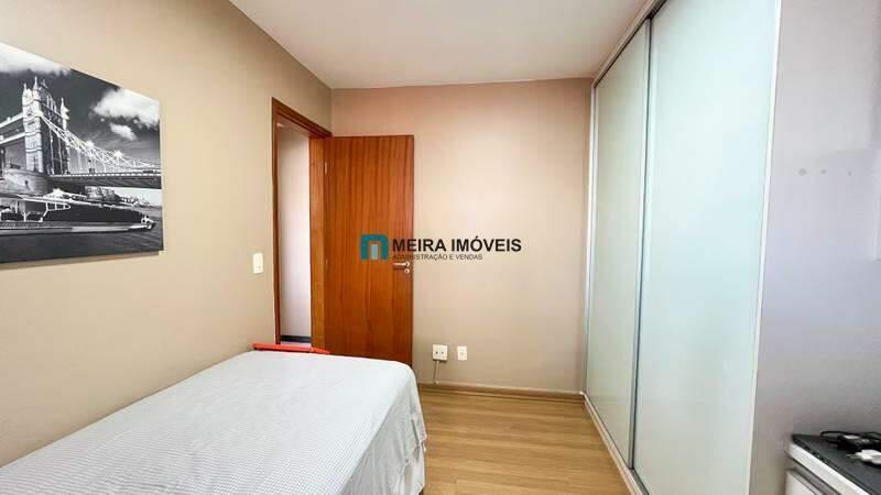 Apartamento, Sagrada Família, 3 Quartos, 2 Vagas, 1 Suíte