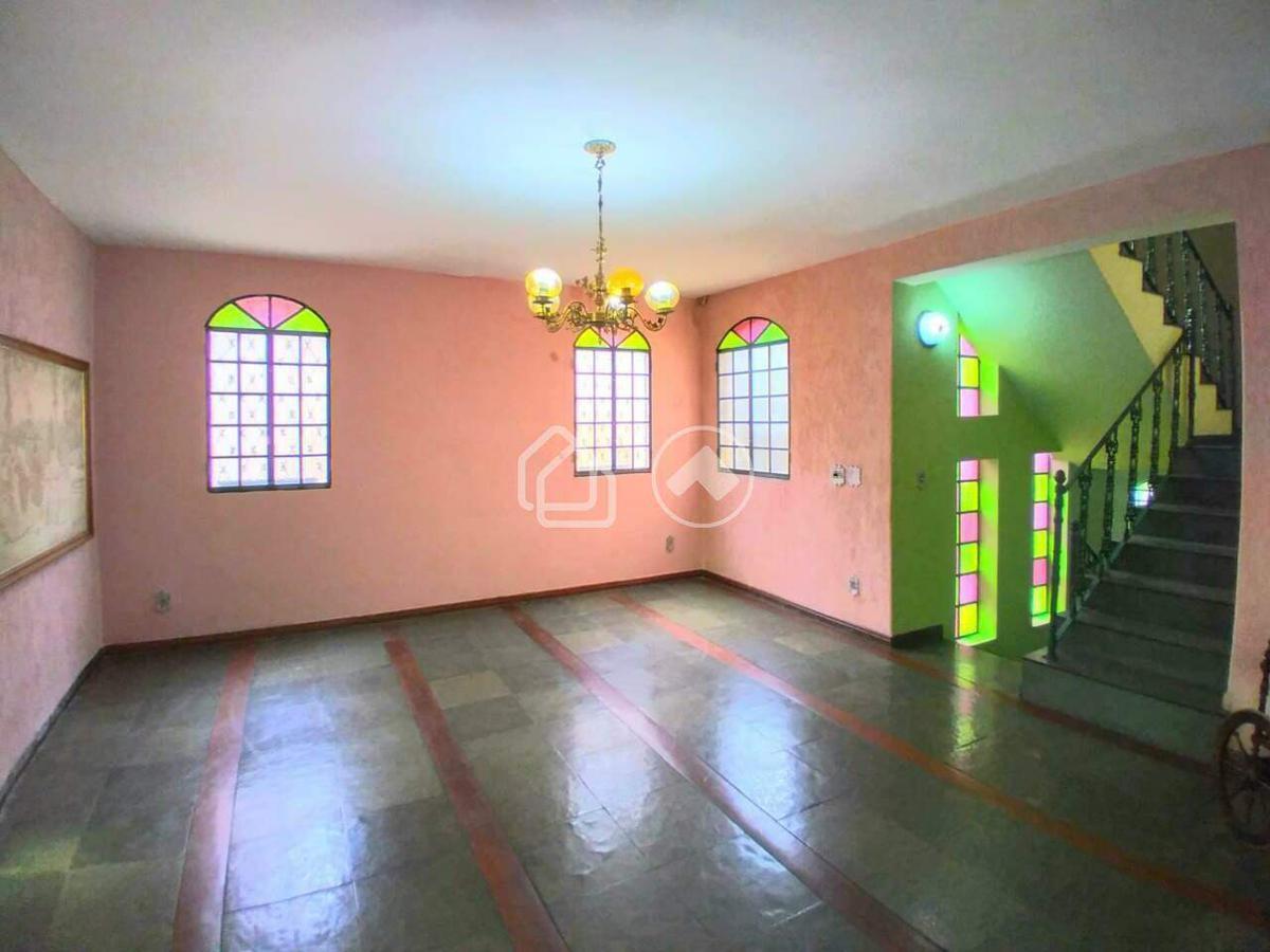 Casa, Havaí, 4 Quartos, 4 Vagas, 1 Suíte