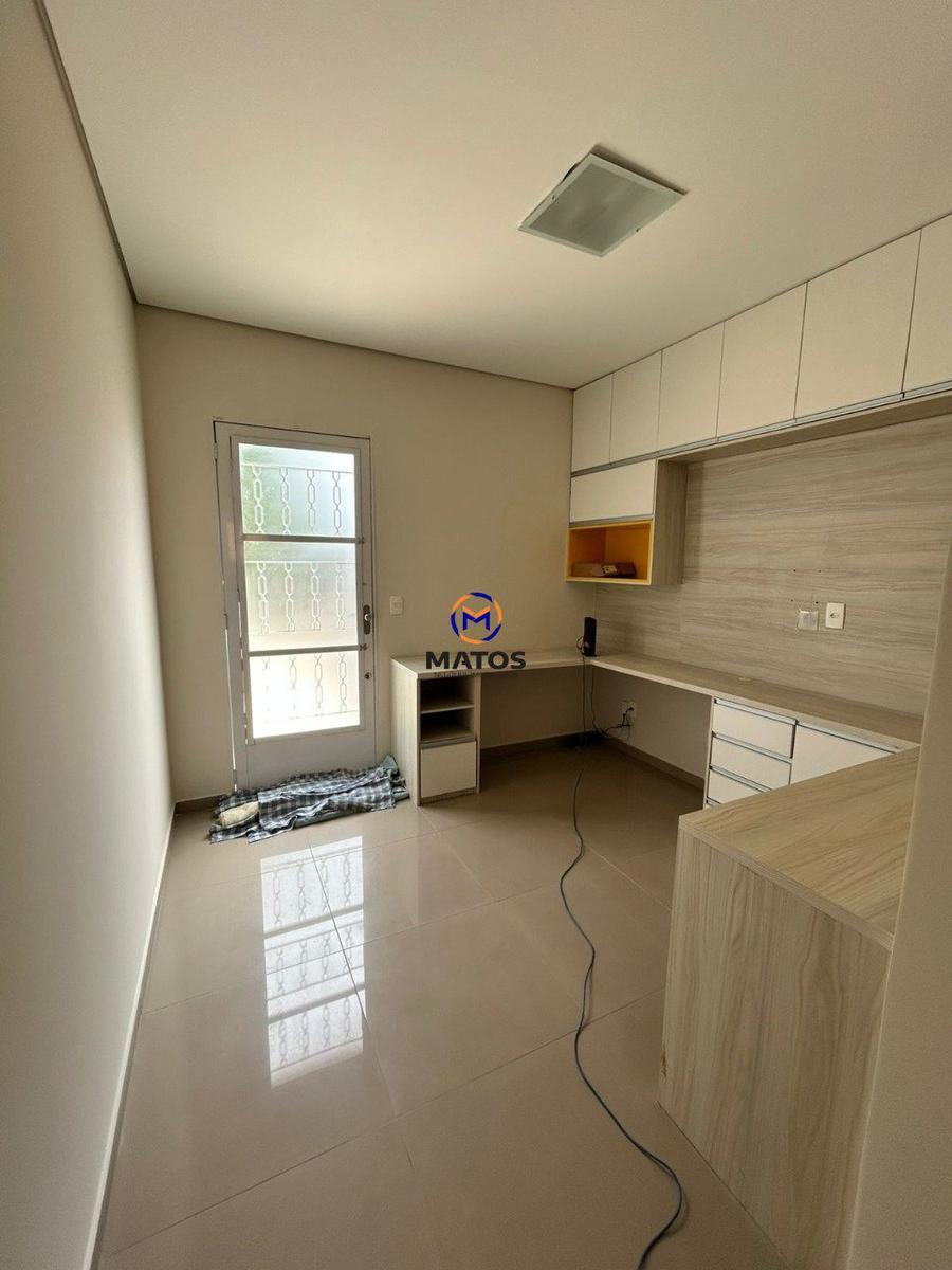 Casa, Asteca (são Benedito), 5 Quartos, 5 Vagas, 2 Suítes