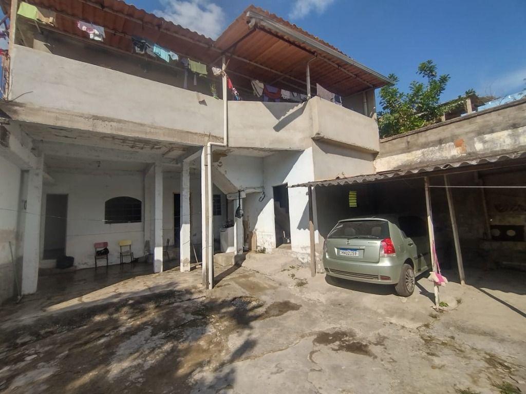 Casa, Itacolomi, 6 Quartos, 12 Vagas