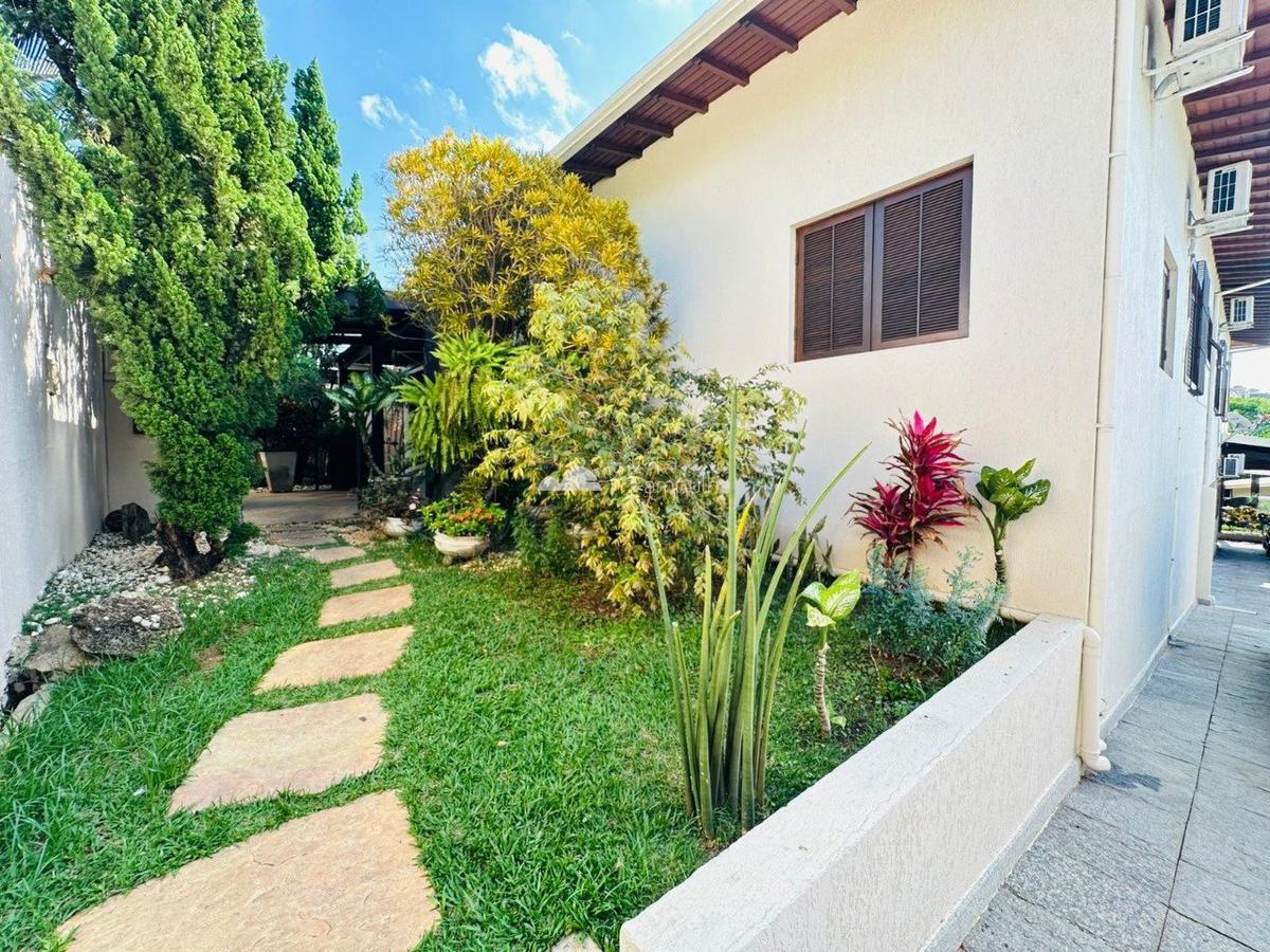 Casa, São Luiz (pampulha), 4 Quartos, 7 Vagas, 2 Suítes